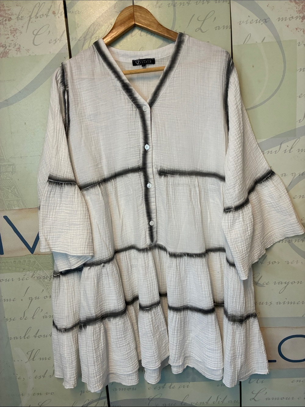 CEZELLE Lightweight Gauze Tunic Top with Contrast Stripe SZ L